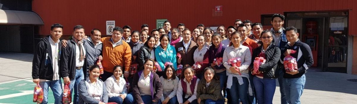 Estudiantes de ITESCO realizan visita a La Costeña