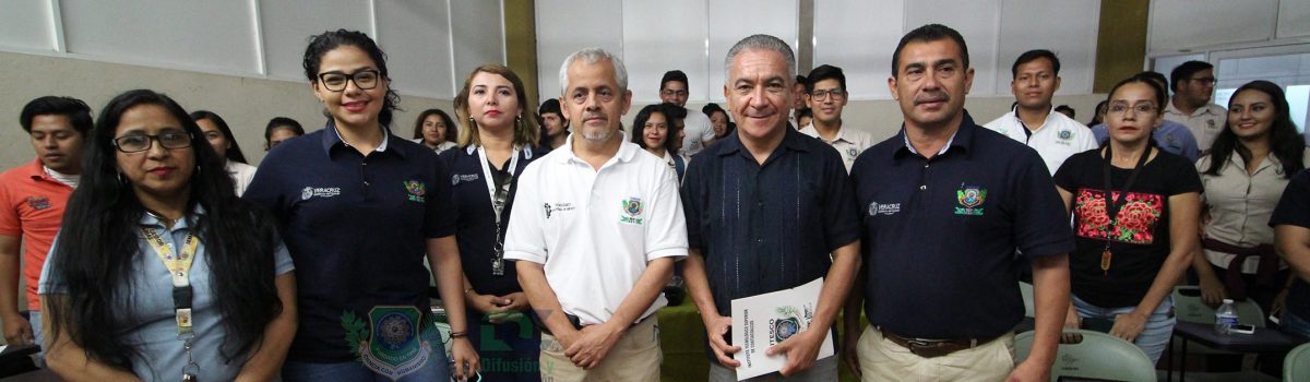 Alumnos del ITESCO reciben pláticas de ecosistema