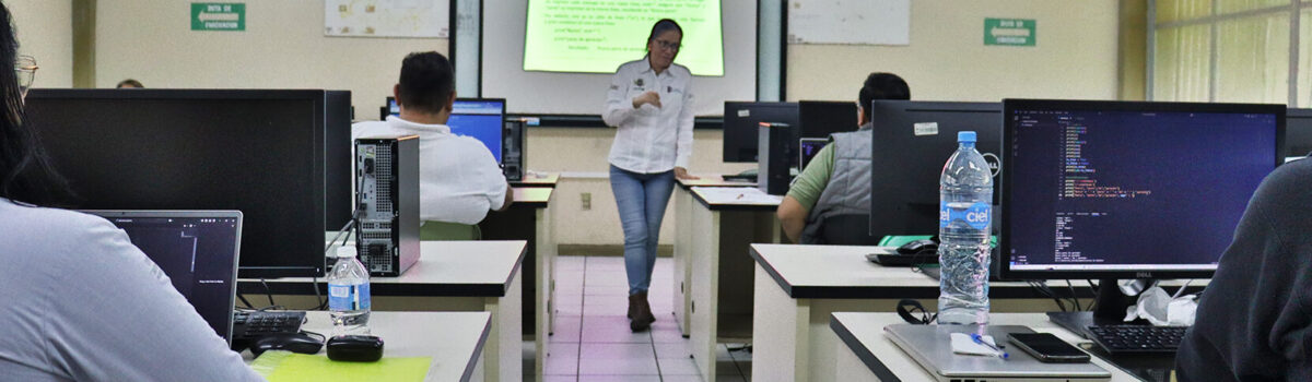 Imparten cursos de actualización a docentes de ITESCO