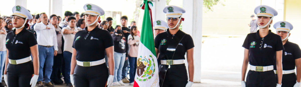 Con Actos Civícos ITESCO conmemora el «Día de la Bandera»