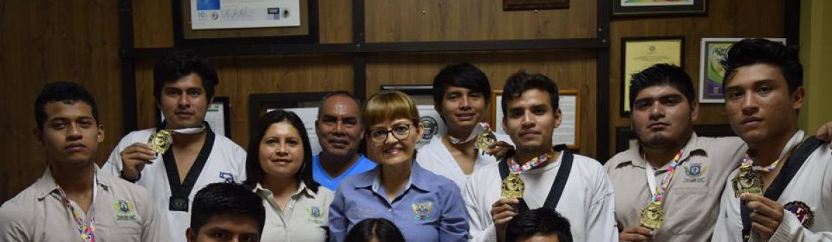 ITESCO gana 10 medallas de oro en Tae Kwon Do en Puebla