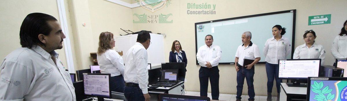 Docentes de Electrónica del Itesco preparan certificación