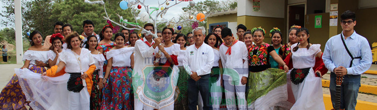 Estudiantes de Administración de ITESCO realizan Canto de la Rama Veracruzana en Nahualt